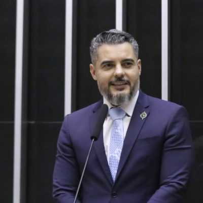 Deputado Thiago Flores apresenta a “Lei Linda Eduarda” para combater assédio moral e sexual no serviço público